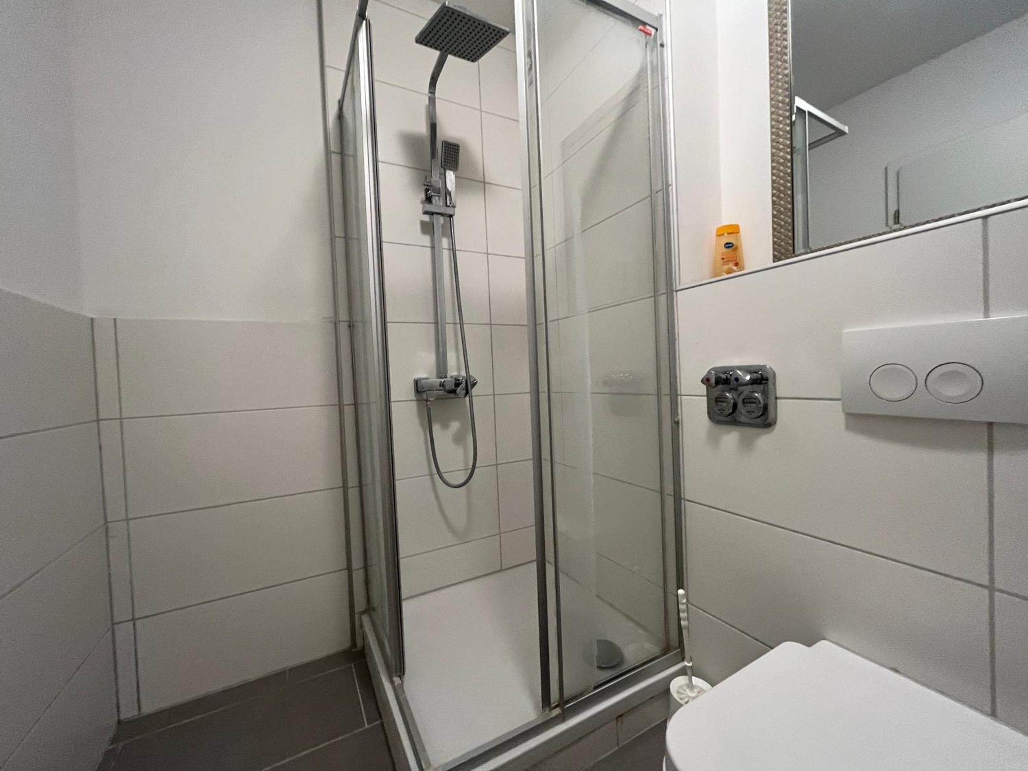 Simplex Apartments Am Europaplatz Karlsruhe Phòng bức ảnh